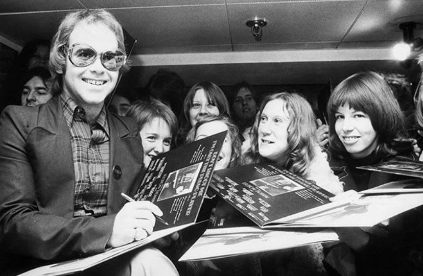 Elton John en los años 70