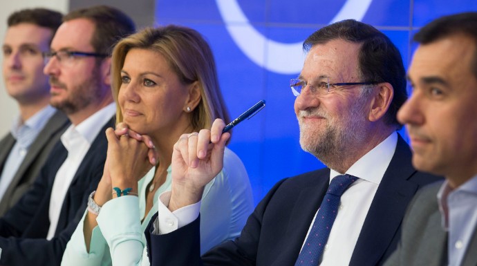 Rajoy junto a su núcleo duro.