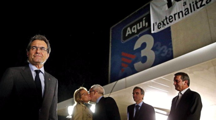 Artur Mas ha convertido a TV3 en su rehén.