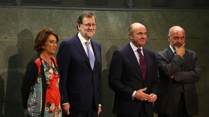 Rajoy y Guindos, en el acto de este miércoles.