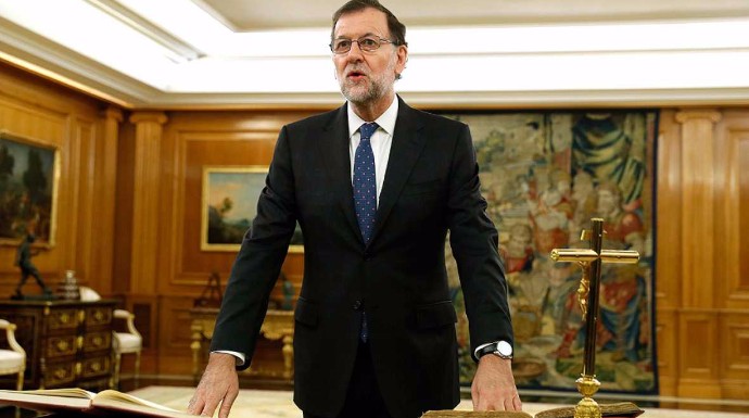 Rajoy durante su juramento el lunes.