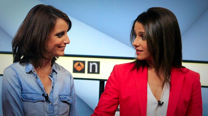 Andrea Levy e Inés Arrimadas durante un debate en Antena 3. 