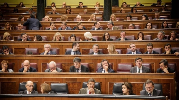La bancada del PP en el Congreso, con Rajoy a la cabeza.