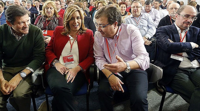 Javier Fernández, Susana Díaz, Guillermo Fernández Vara y Javier Lambán, en un Comité Federal del PSOE.
