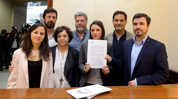 Ni rastro de Pablo Iglesias en la presentación de la moción de censura de su grupo.