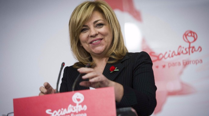 Pedro Sánchez ha dejado a Elena Valenciano y al resto de eurodiputados del PSOE a los pies de los caballos.