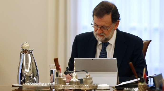 Rajoy, este miércoles, presidiendo el Consejo de Ministros extraordinario que activó el mecanismo del 155.