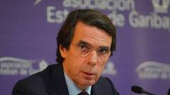 Aznar no se muerde la lengua, llama a Sánchez 