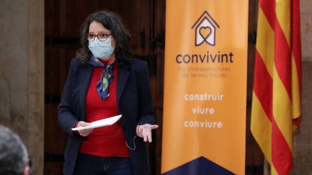 La vicepresidenta Mónica Oltra presentando el Plan Convivint