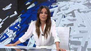 Mónica Carrillo se rompe en directo al comunicar una triste noticia en Antena 3