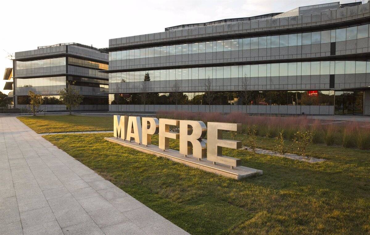 Mapfre firma un nuevo convenio colectivo a cinco años para sus 10.000 empleados