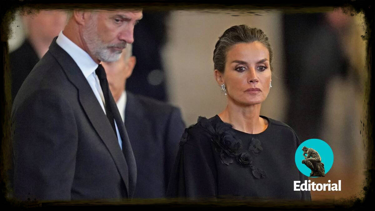 La Reina Letizia, junto a Felipe VI en el funeral de Isabel II