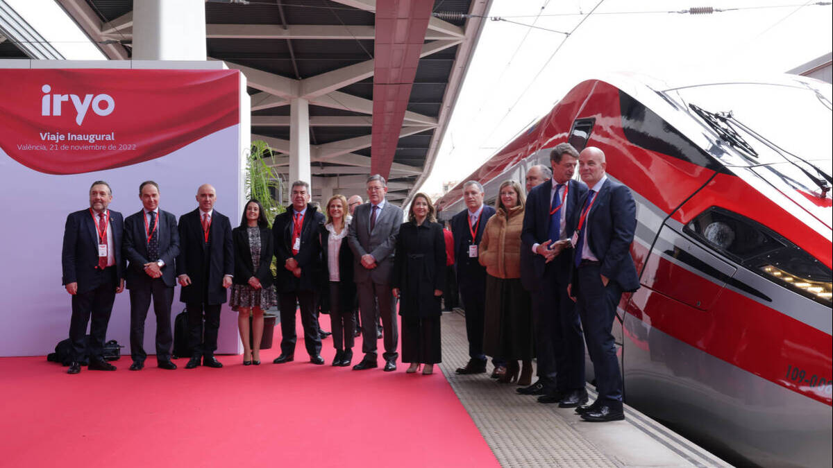 Ximo Puig en la inauguración de la línea Madrid-Valencia de la nueva compañía Iryo.
