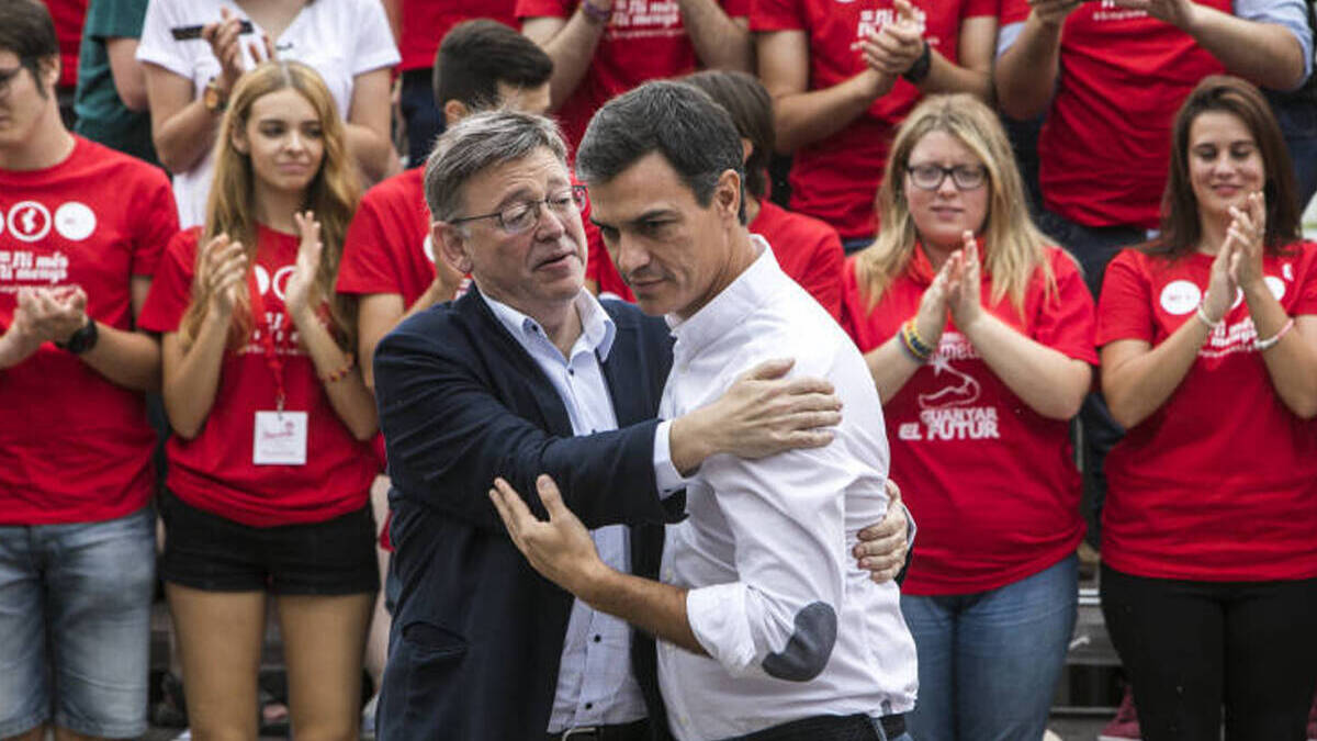 Sánchez con Puig en un mitin del PSPV-PSOE