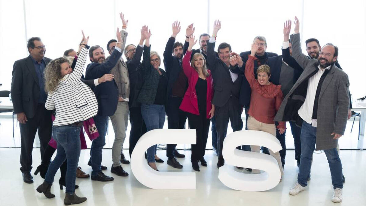 Los asistentes a la reunión del Comité Nacional de Ciudadanos (CS), a 24 de febrero de 2023, en Valencia, Comunidad Valenciana (España).
