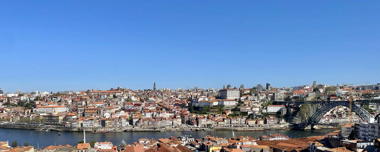 Vista de Oporto desde la terraza WOW