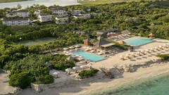 Shakira, Amancio Ortega y Michael Douglas comparten hotel en la remota isla Parrot Cay de Bahamas
