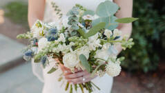 ¡Tendencia!: ramos de novia con flores preservadas
