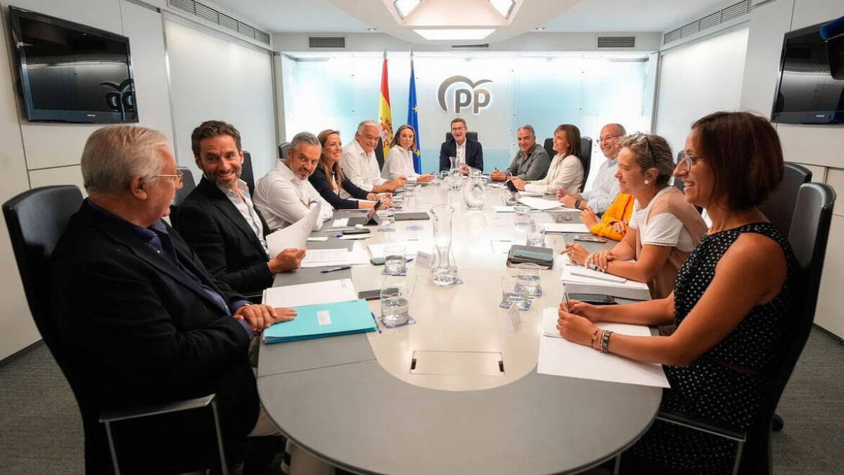 La dirección del PP reunida en Génova