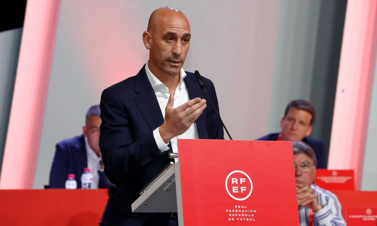 Rubiales dimite como presidente de la Federación Española de Fútbol