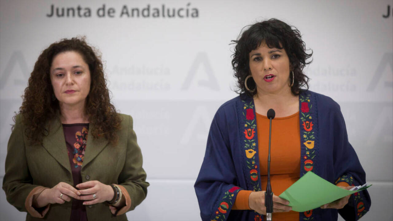 Teresa Rodríguez (Anticapitalistas) e Inmaculada Nieto (IU) cuando formaban parte del mismo grupo parlamentario de Adelante Andalucía.