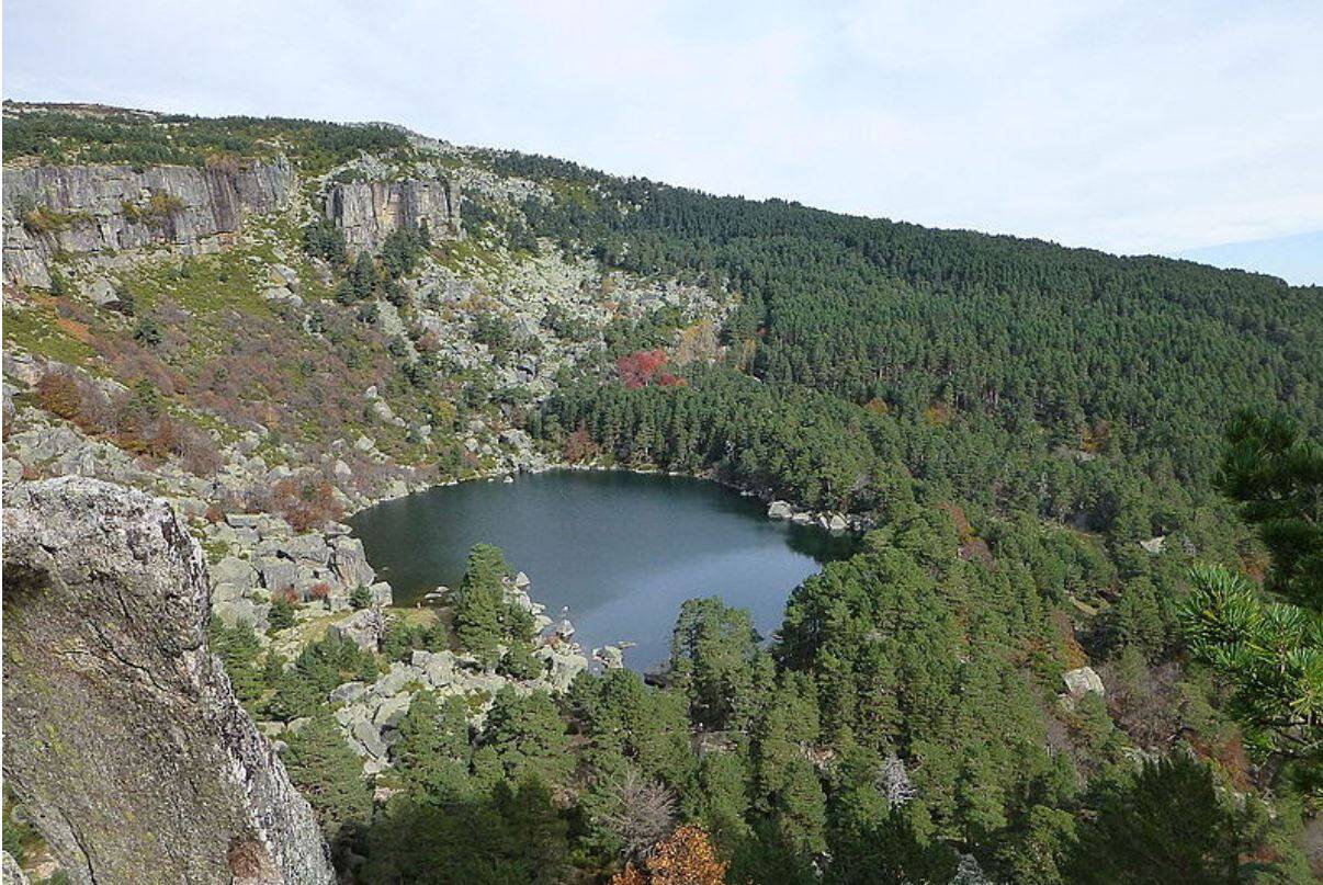 Parque Natural de  La Laguna Negra en Soria