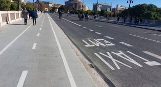 El puente de Aragón tendrá un carril exclusivo EMT-Taxi en dirección al centro