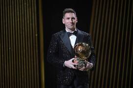 La policía investiga si hubo presiones para que Leo Messi ganara el Balón de Oro