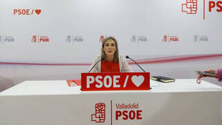 A Luisa Sanz se le pone cara de Óscar Puente y ataca a un periodista