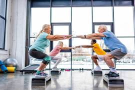 El entrenamiento y nutrición idóneos para enseñar músculo tras tu jubilación