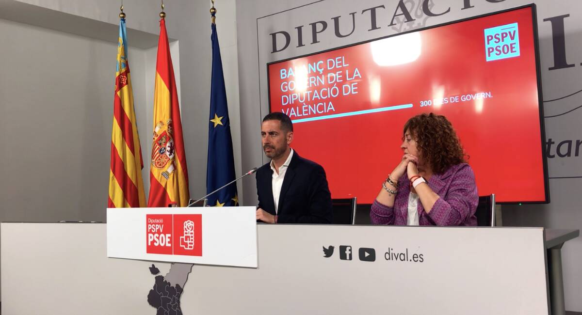 Carlos Fernández Bielsa durante la rueda de prensa del PSPV-PSEO en la Diputación 