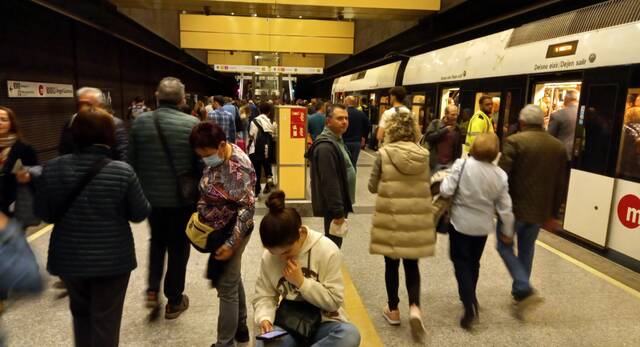 Metrovalencia adelanta el inicio del servicio el domingo por la 'Geperudeta' 