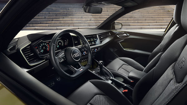 Audi-A1-int.jpg