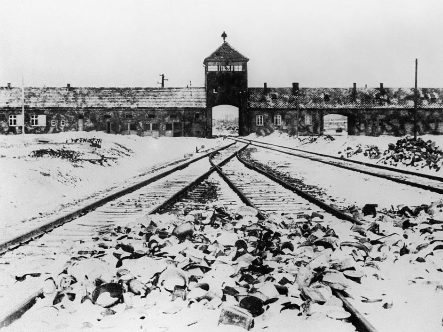 Recordando_Auschwitz-1