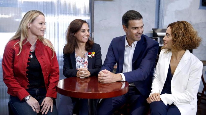 Sánchez junto a Batet, Cantera y la líder del PSOE-M.