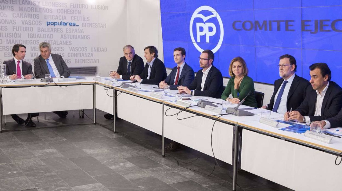 Rajoy presidiendo la reunión del Comité.