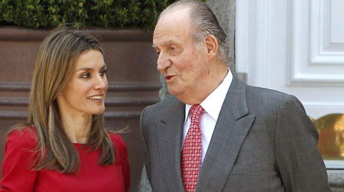 Don Juan Carlos reconoce que Letizia es "muy buena madre".