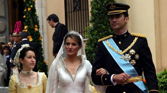 Don Felipe y Doña Letizia, felices en su "primera boda"
