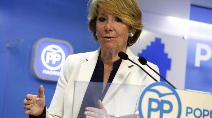 Aguirre da un repaso a Carmena en el vídeo del PP de Madrid.
