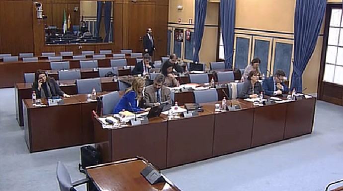 Imagen de la sesión de la comisión de investigación de los EREs de este mismo martes.
