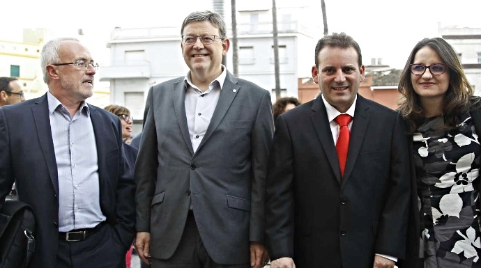 Montiel, Puig y Oltra en el acto expresamente prohibido por la Junta Electoral.