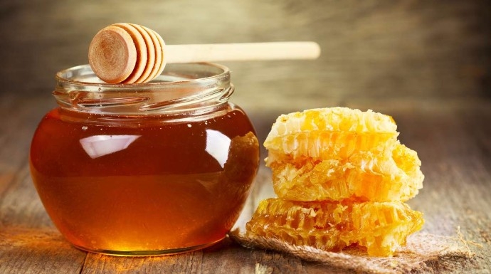 Aprende a utilizar la miel y sácale todo el jugo a sus propiedades 