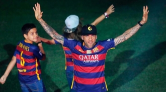La fría venganza de Alves: ridiculiza al Barça con la 