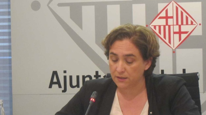 La alcaldesa de Barcelona, Ada Colau, durante una comparecencia ante los medios