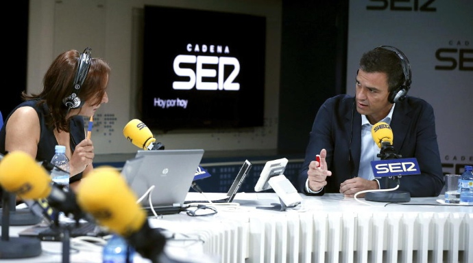 Pedro Sánchez durante una entrevista con Pepa Bueno