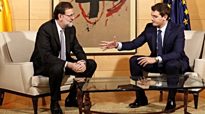 Rajoy y Rivera durante las conversaciones para un pacto en la pasada legislatura.