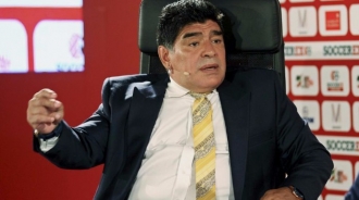 Una cláusula en el contrato de Simeone cabrea a Maradona y nos deja temblando