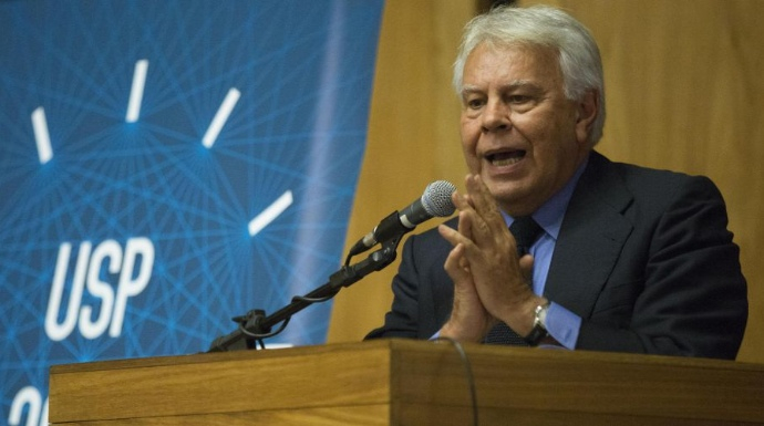 El ex presidente, Felipe González, durante una intervención