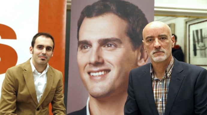A la derecha, el candidato de Ciudadanos a lendakari, Nicolás de Miguel