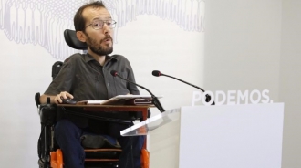 Echenique explota en Facebook y mete en la lista negra de Podemos a otro periodista crítico